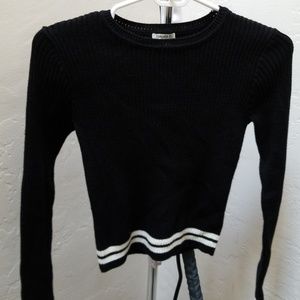 RIBBED SWEATER